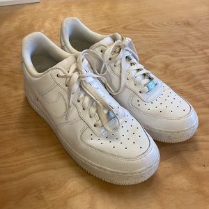 NIKE Air Force 1s